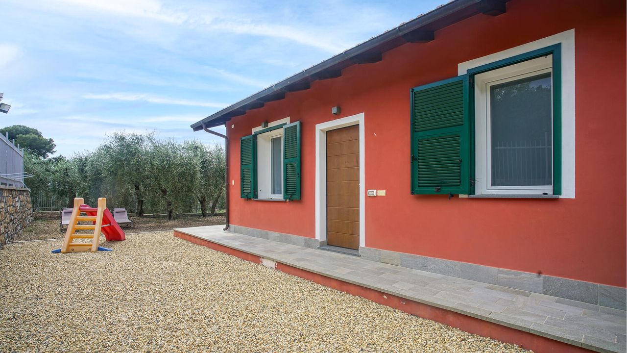 house house